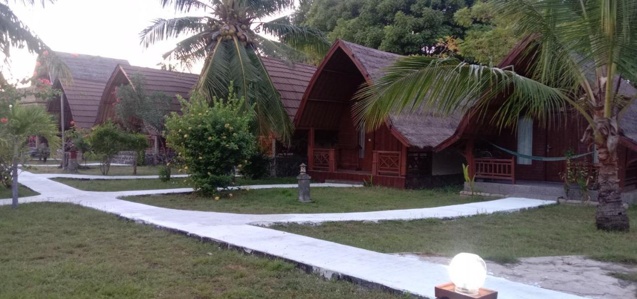 Gusung Indah Bungalow Gili Air Esterno foto
