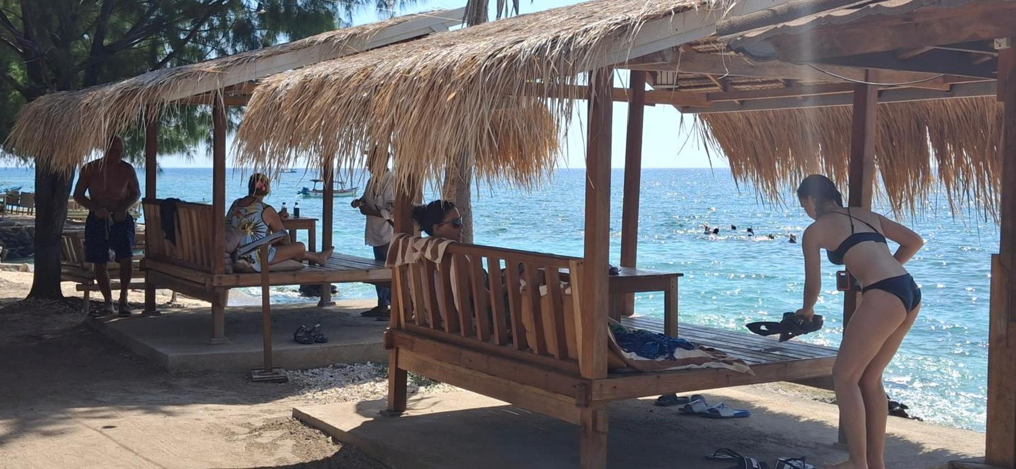 Gusung Indah Bungalow Gili Air Esterno foto